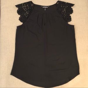 *NWOT* Express Black Top w/ Cap Lace Sleeves